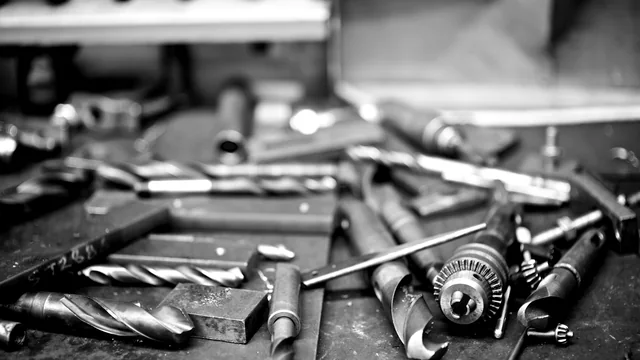 Tools & Maintenance